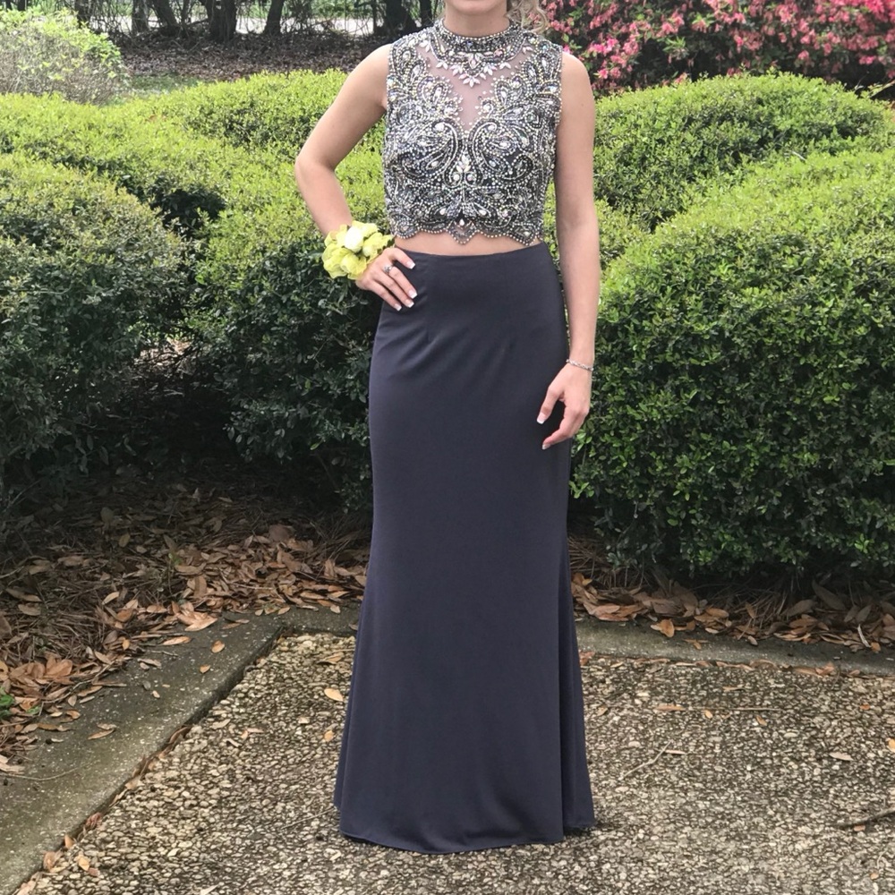 2 piece “dress” size 00